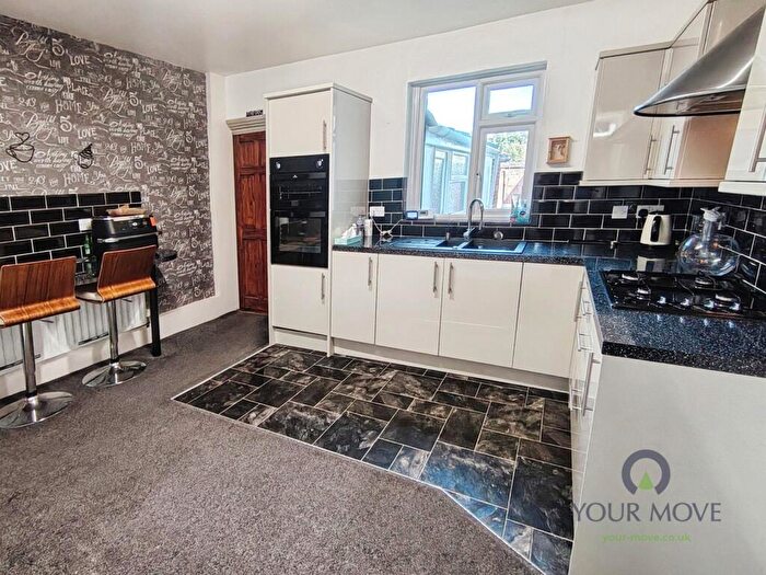 2 Bedroom Terraced House For Sale In Ordnance Street, Chatham, Kent, ME4