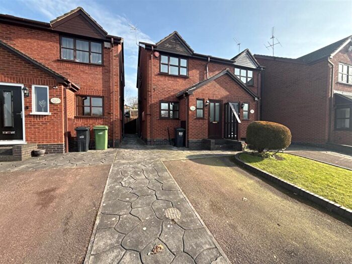 2 Bedroom House To Rent In Riddings, Springfield Avenue, Wollescote, DY9