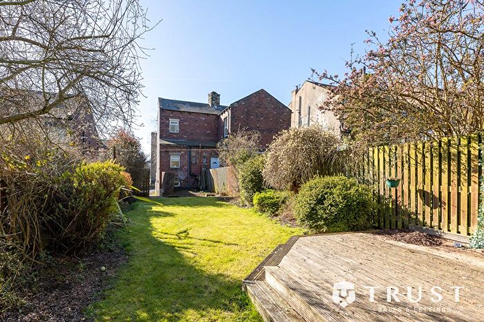 2 Bedroom Semi Detached House For Sale In Walker Street, Earlsheaton, WF12