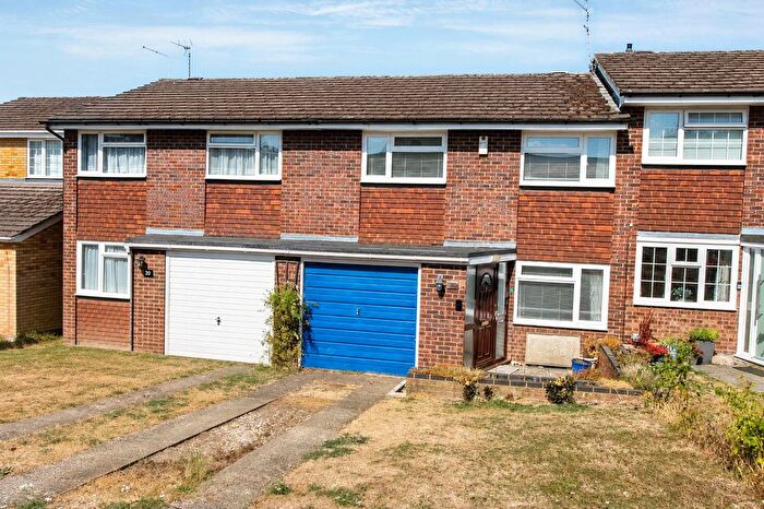 3 Bedroom Terraced House For Sale In Newbery Close, Tilehurst, Reading, RG31