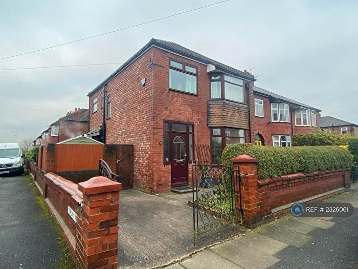 3 Bedroom Detached House To Rent In Audenshaw, Audenshaw, M34