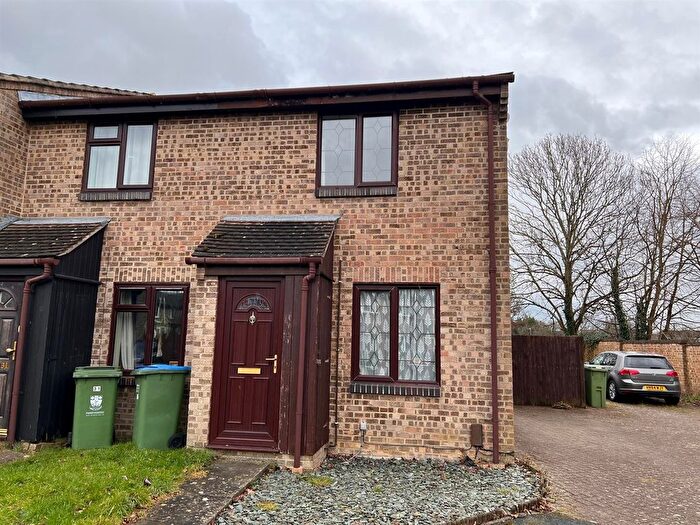 2 Bedroom End Terrace House For Sale In Hertsfield, Fareham, PO14