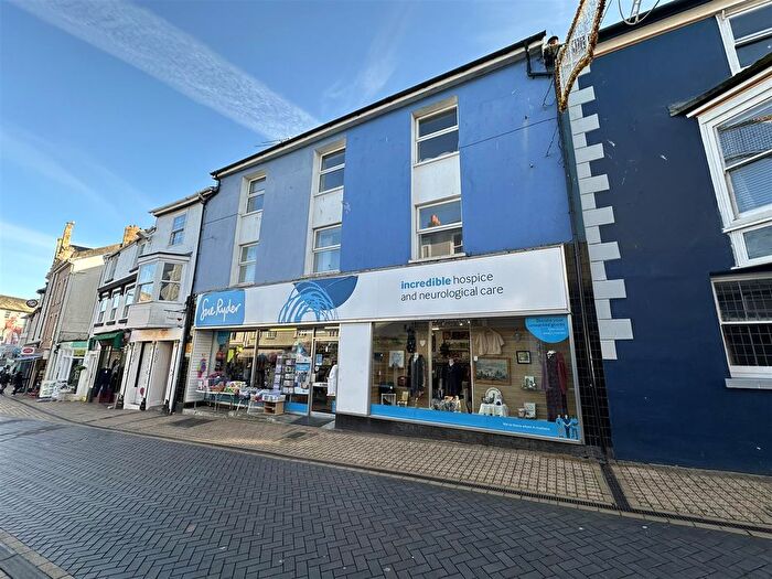 2 Bedroom Flat To Rent In Fore Street, Brixham, TQ5