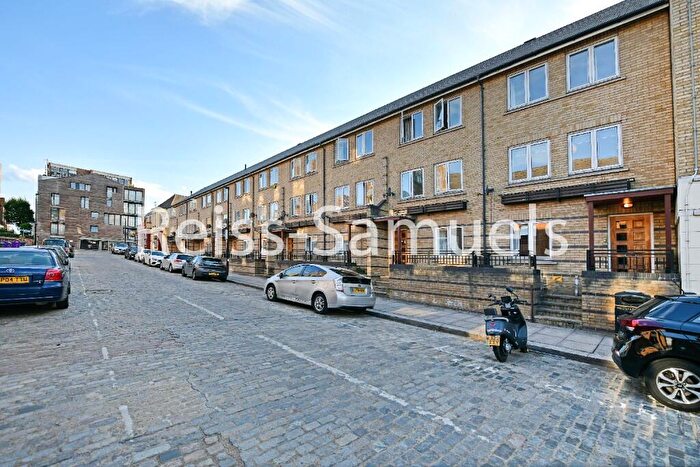 5 Bedroom Terraced House To Rent In Ferry Street, London, E14
