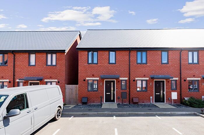 2 Bedroom Terraced House For Sale In Blunden Drive, Folkestone, CT20