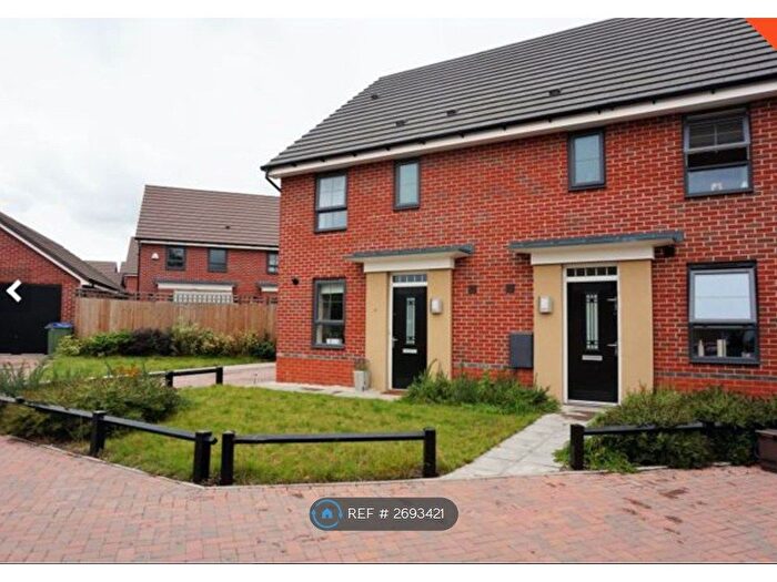 3 Bedroom Terraced House To Rent In Windmill Precinct, Smethwick, B66