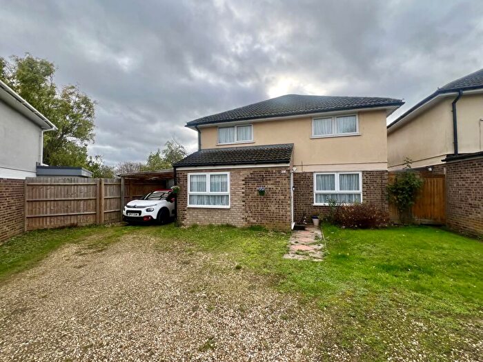 4 Bedroom Detached House For Sale In Regency Close, Weedon, NN7