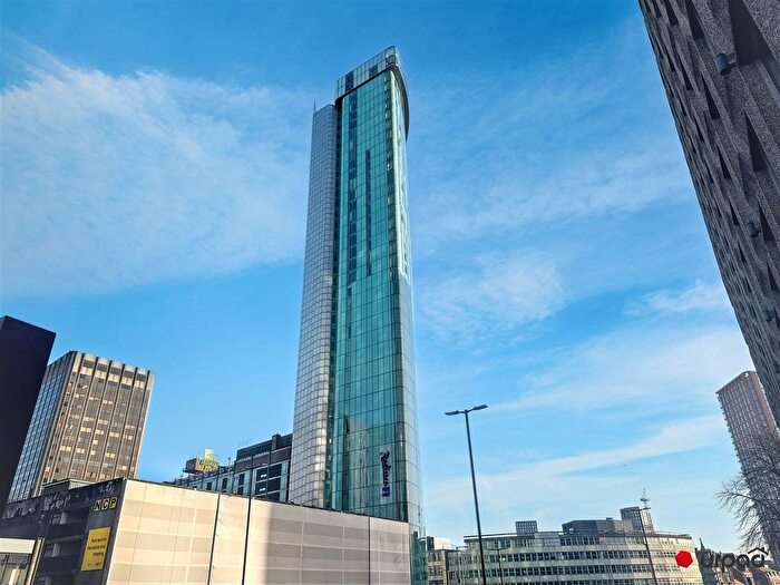 2 Bedroom Property To Rent In Holloway Circus Queensway, Birmingham, B1