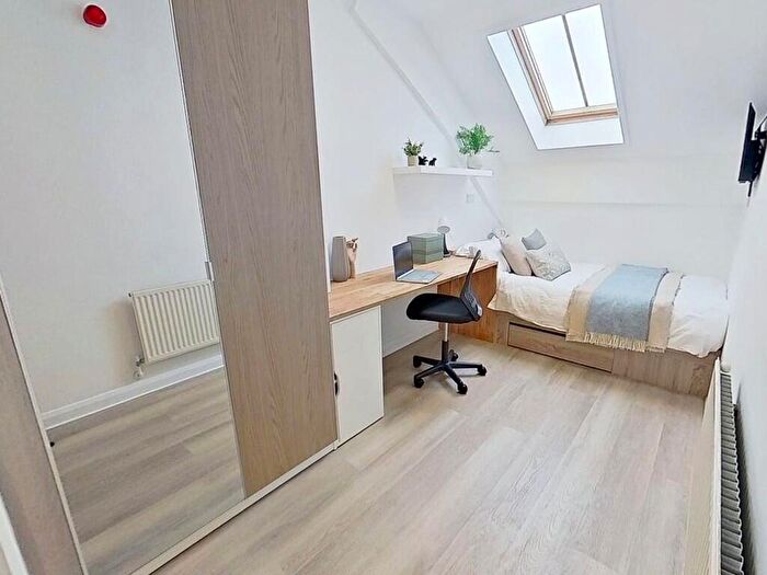 5 Bedroom Maisonette To Rent In Mansfield Road, Nottingham, NG1