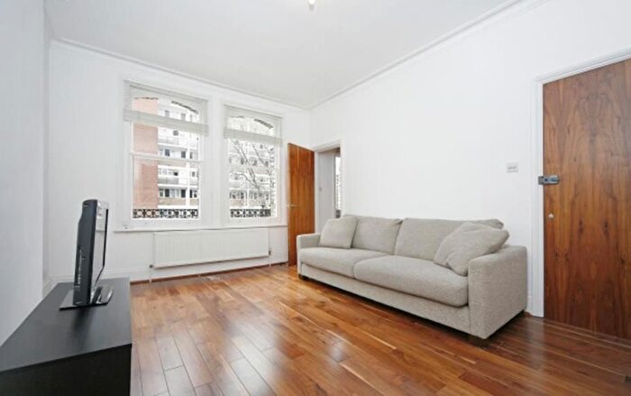 1 Bedroom Flat To Rent In Park Road, Marylebone, London, NW1