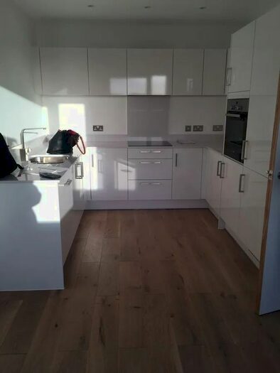 3 Bedroom Flat To Rent In Leyton Road, London, E15
