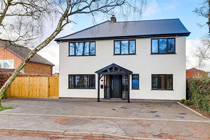 4 Bedroom Detached House For Sale In Middlebeck Avenue, Arnold, NG5