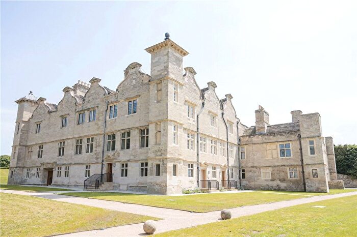 2 Bedroom Flat To Rent In Shrewsbury, Ledston Hall, Back Newton Lane, Ledston, Castleford, WF10