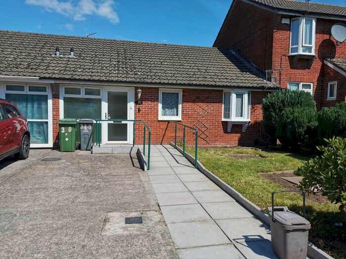 Houses for sale in Saint Mellons, CF3, Cardiff