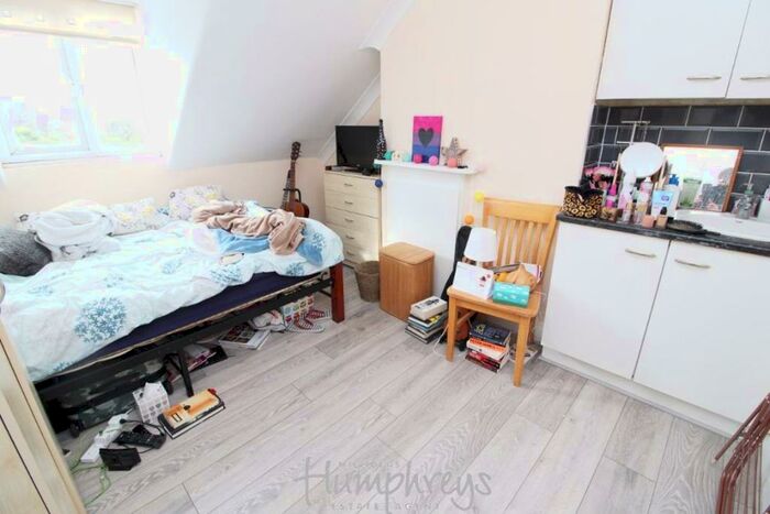 1 Bedroom Flat To Rent In Whitley Street, Reading, RG2