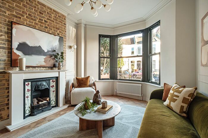 4 Bedroom Terraced House For Sale In Linden Avenue, London, NW10