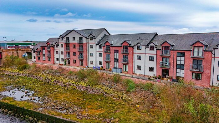 2 Bedroom Flat For Sale In River View Portland Place, Inverness, IV1