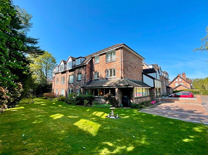 1 Bedroom Property For Sale In Victoria Road, Wilmslow, SK9