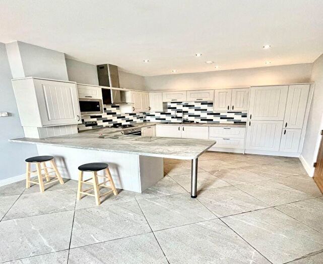 2 Bedroom Apartment To Rent In Prospect Mill Meadows, Cleckheaton, West Yorkshire, BD19