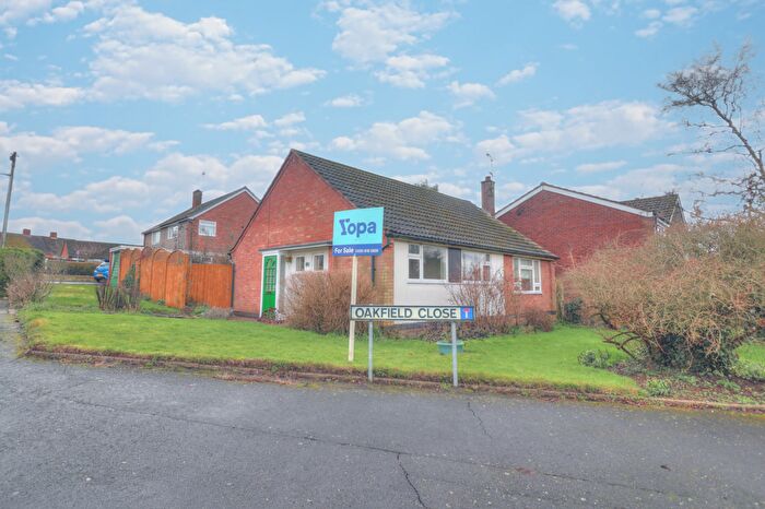 3 Bedroom Detached Bungalow For Sale In Oakfield Close, Great Glen, Leicester, LE8