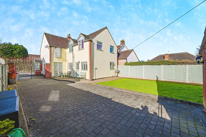 5 Bedroom Detached House For Sale In Birch Terrace, Burntwood, WS7