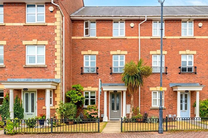 4 Bedroom Terraced House For Sale In Tresham Drive, Grappenhall, WA4