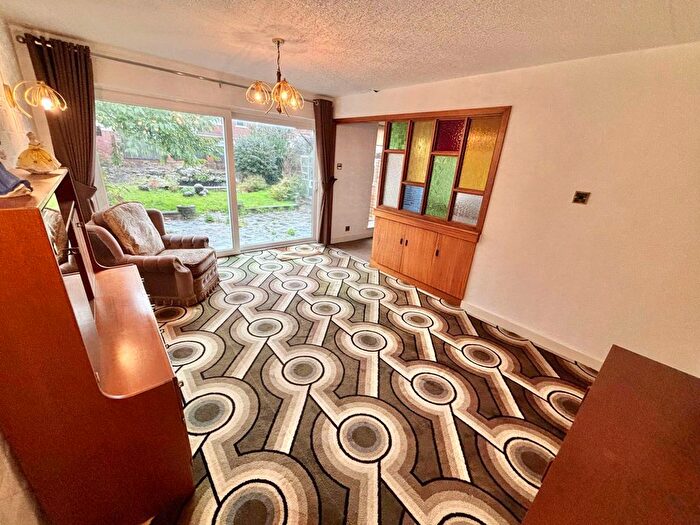 3 Bedroom Detached House For Sale In Clifton Drive, South Shore, FY4