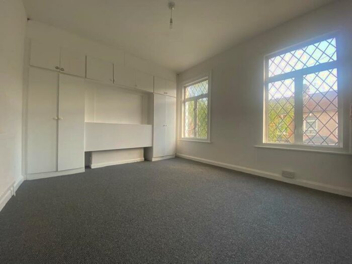 3 Bedroom Terraced House To Rent In Alpha Road, Edmonton, N18