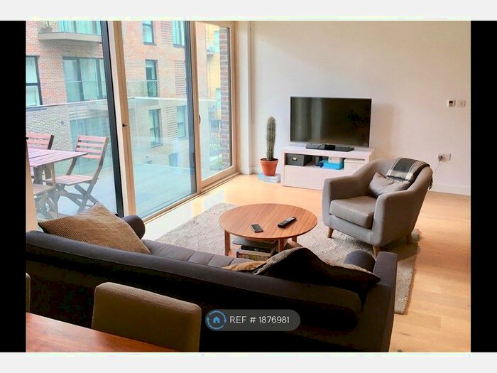 1 Bedroom Flat To Rent In Victory Place, London, SE17