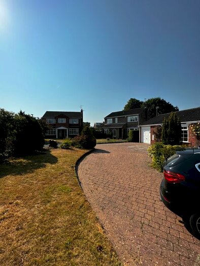 3 Bedroom Bungalow To Rent In Hutton Close, Nether Poppleton, York, YO26