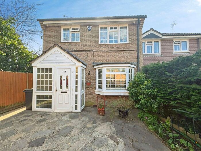 3 Bedroom Semi-Detached House For Sale In Glendale, Swanley, BR8