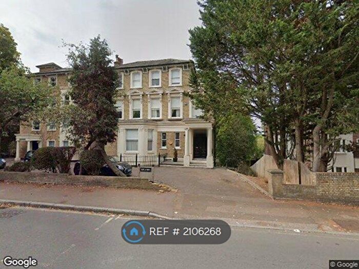 3 Bedroom Flat To Rent In London Road, Harrow, HA1