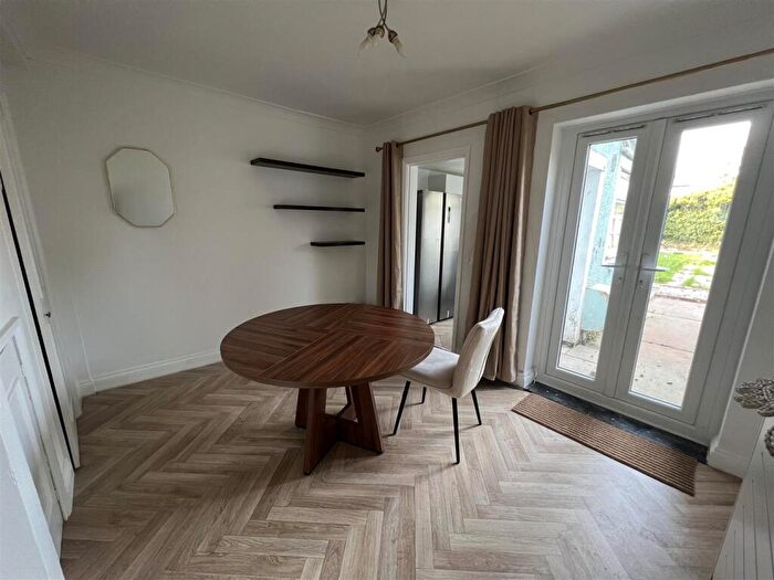 3 Bedroom Semi-Detached House To Rent In Cambridge Road, Clacton-On-Sea, CO15