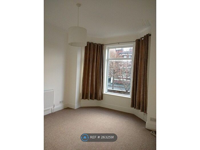 1 Bedroom Flat To Rent In Salisbury Road, Manchester, M21