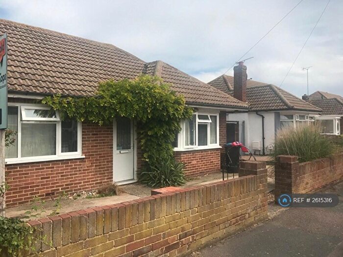 2 Bedroom Bungalow To Rent In Sandwood Road, Ramsgate, CT11