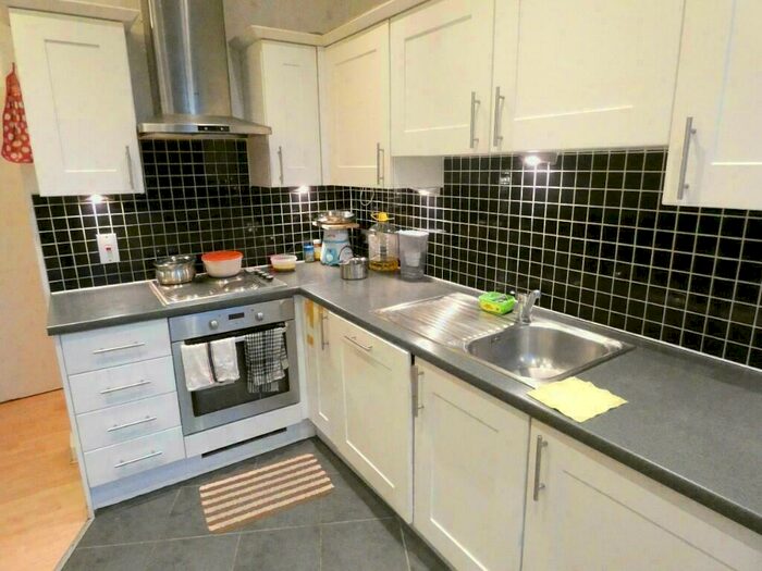 1 Bedroom Apartment To Rent In Kingsley Mews, Ley Street, Ilford, Essex, IG1