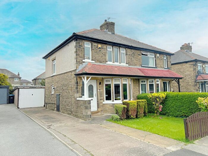 3 Bedroom Semi-Detached House For Sale In Verdun Road, Wibsey, Bradford, BD6