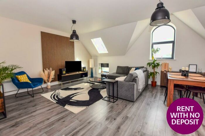 2 Bedroom Flat To Rent In Queens Terrace, Great Cheetham Street West, Salford, Manchester, M7