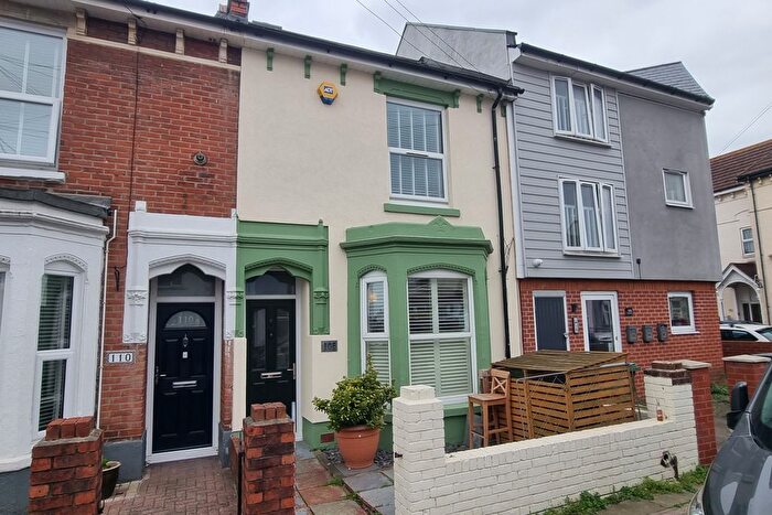4 Bedroom Terraced House For Sale In Portsmouth, Hampshire, PO2