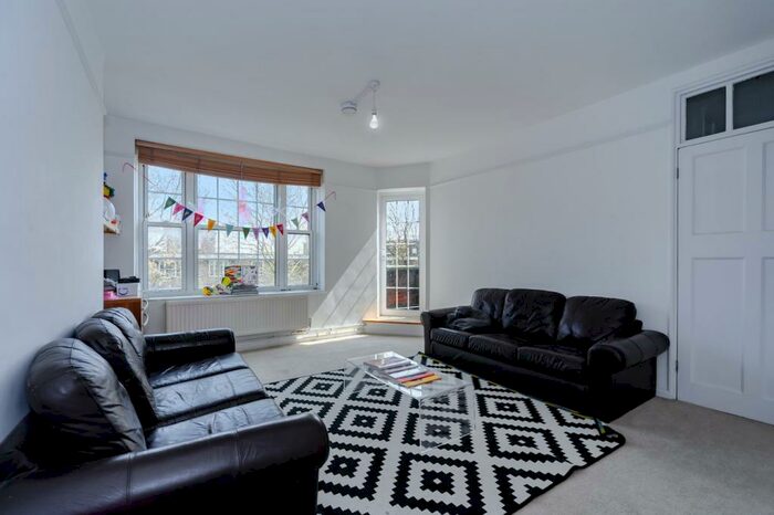 4 Bedroom Apartment To Rent In Ferdinand Street, London, NW1
