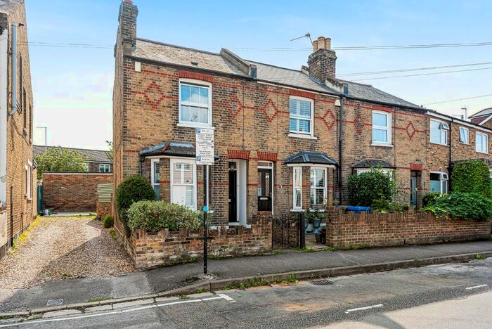 2 Bedroom End Terrace House To Rent In Oxford Road, Windsor, SL4