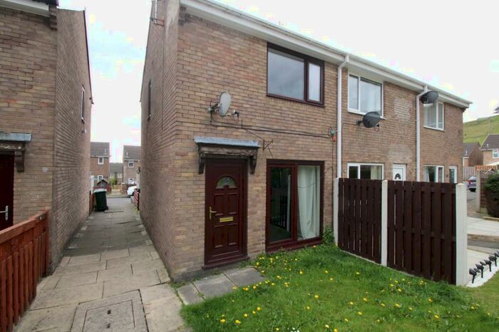 2 Bedroom House To Rent In Howden Close, Cowlersley, Huddersfield, HD4