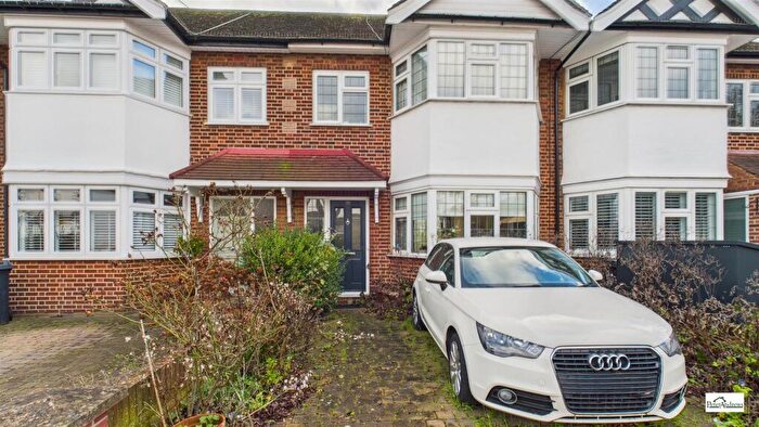 3 Bedroom Terraced House For Sale In Elmcroft Avenue, London, E11