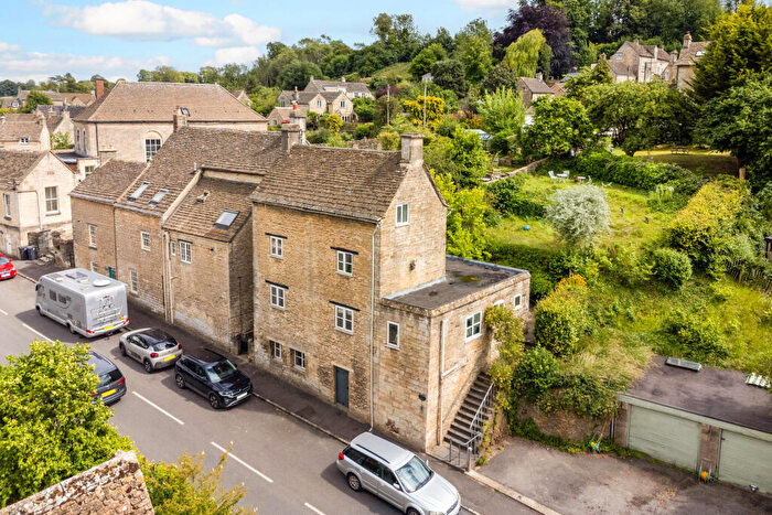 3 Bedroom House For Sale In High Street, Avening, GL8