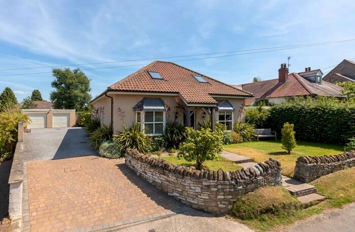 4 Bedroom Detached House For Sale In Church Lane, Welburn, York, YO60