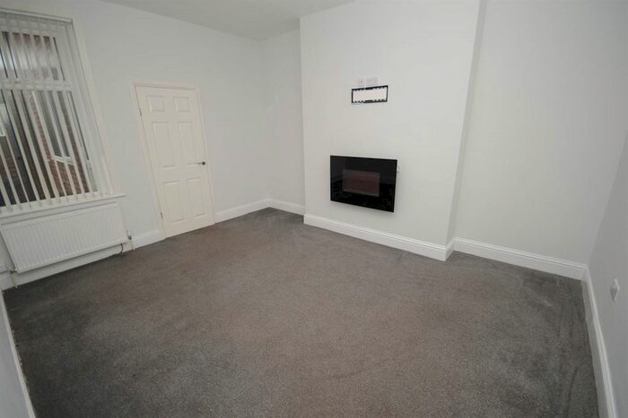 2 Bedroom Flat For Sale In Gordon Road, South Shields, NE34