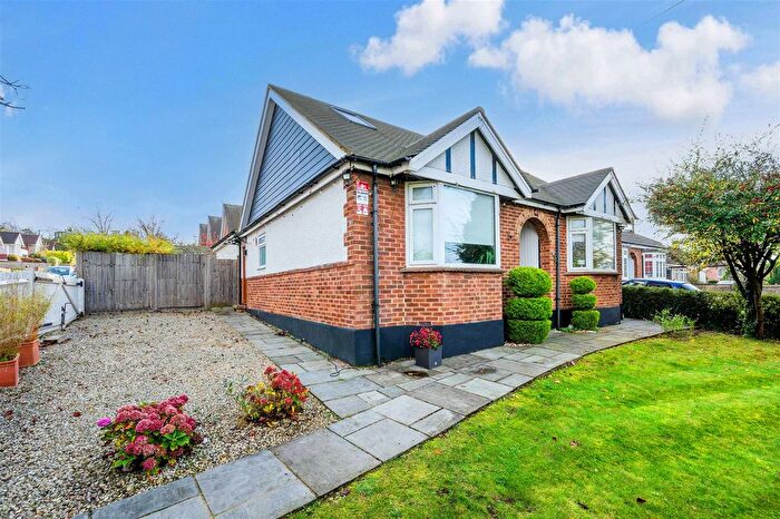 5 Bedroom Detached House For Sale In Great Tattenhams, Epsom, KT18