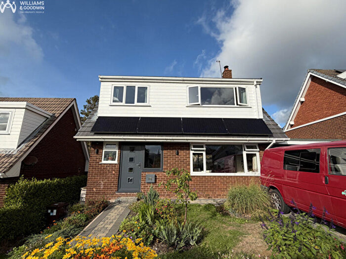 3 Bedroom Detached House For Sale In Parc Hen Blas Estate, Llanfairfechan, Conwy, LL33