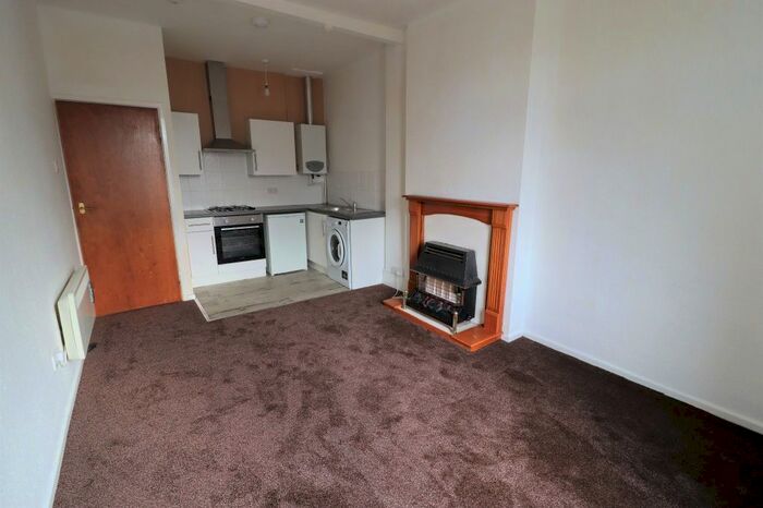 2 Bedroom Property To Rent In Selous Road, Blackburn, BB2