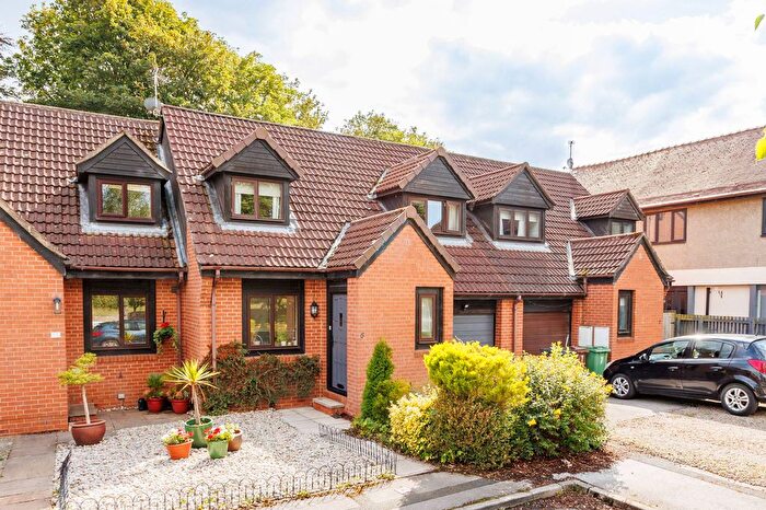 3 Bedroom Terraced House For Sale In Barleyfields Court, Wetherby, LS22